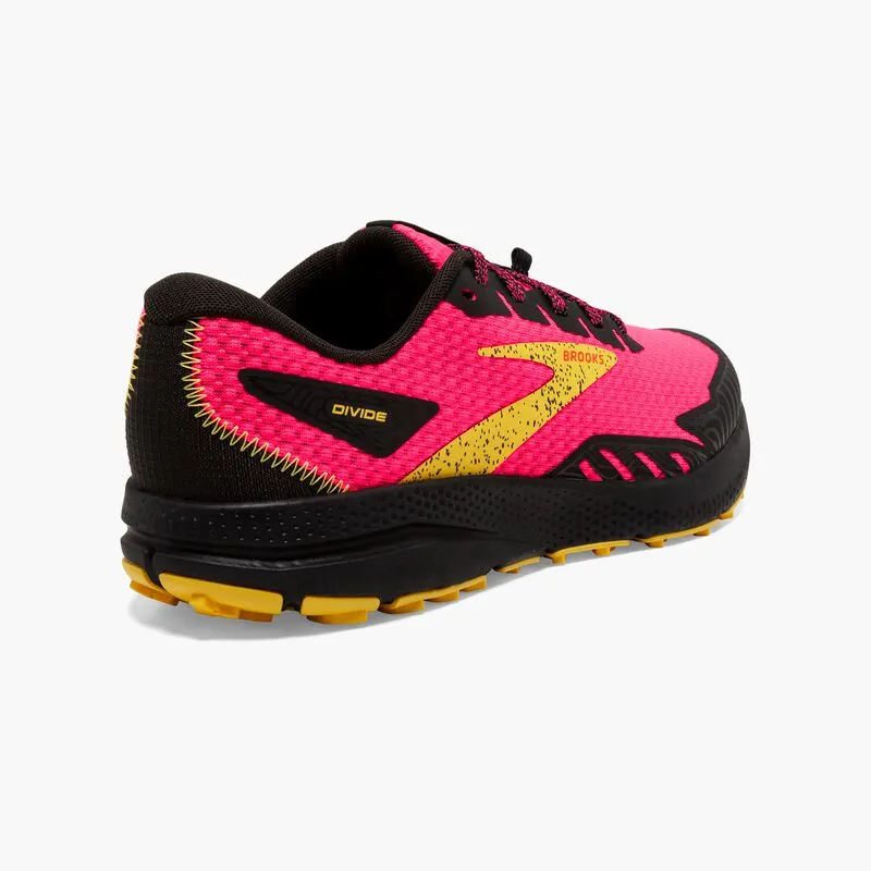 Brooks-Women-Trail-Running-Shoes-Pink-Black-Lemon_4.webp