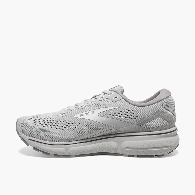 Brooks-Women-Walking-Shoes-White_3.webp
